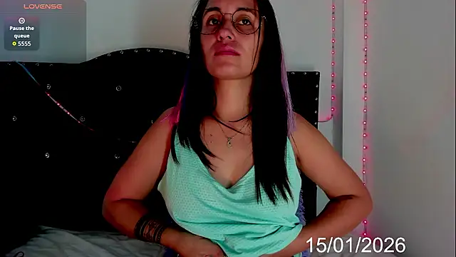 Snapshot of lady_hana28 chatting on 01/15/26, 11:57 lady hana28 online show from 01/15/26, 11:57