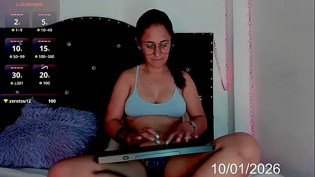 Snapshot of lady_hana28 chatting on 01/10/26, 05:19 lady hana28 online show from 01/10/26, 05:19