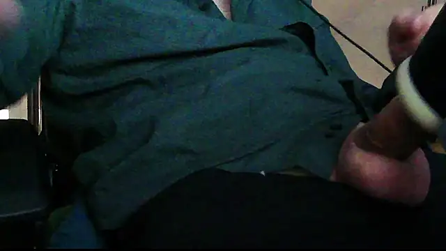 auilein online show from 09/18/25, 05:27