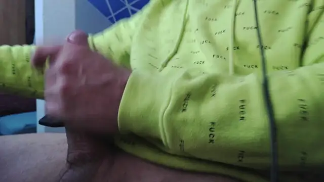 auilein online show from 04/14/26, 04:56