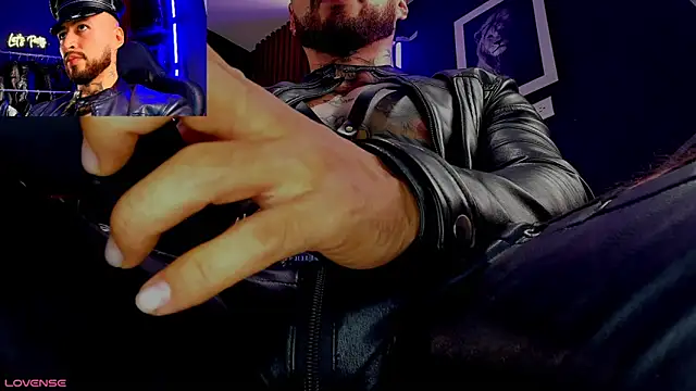 billyMayer  online show from 10/10/25, 05:03