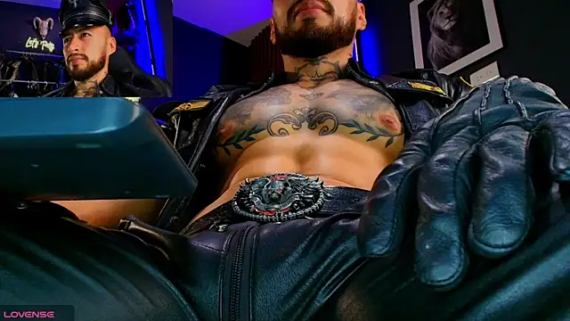 billyMayer  online show from 10/26/25, 05:57