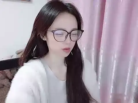 wwcc123 online show from 12/23/25, 03:50