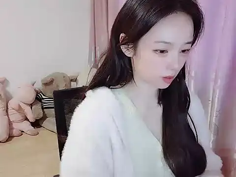 wwcc123 online show from 11/24/25, 02:55