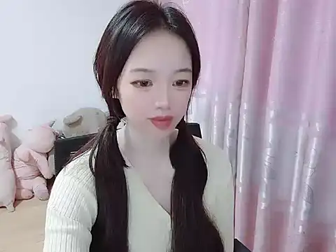 wwcc123 online show from 11/09/25, 02:15