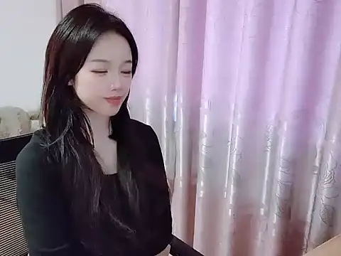 wwcc123 online show from 10/30/25, 02:32