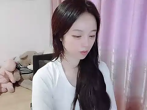 wwcc123 online show from 11/04/25, 03:21