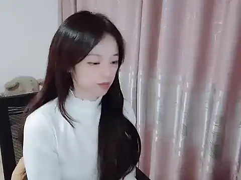 wwcc123 online show from 11/28/25, 02:39