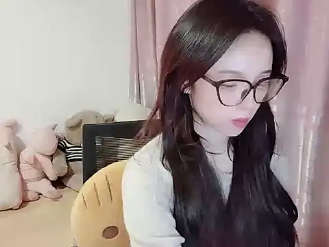 wwcc123 online show from 11/30/25, 03:02