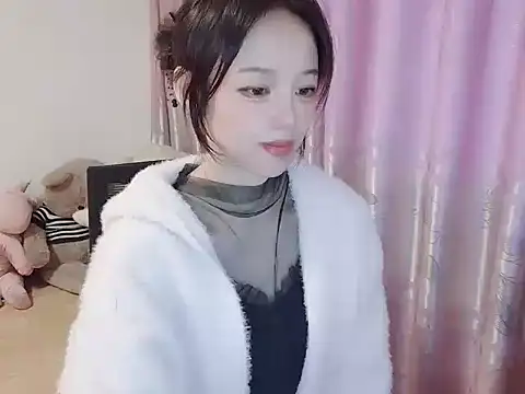 wwcc123 online show from 11/14/25, 03:21