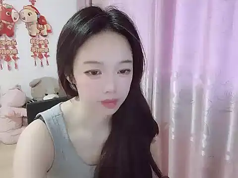 Snapshot of wwcc123 chatting on 05/18/26, 03:17 wwcc123 online show from 05/18/26, 03:17
