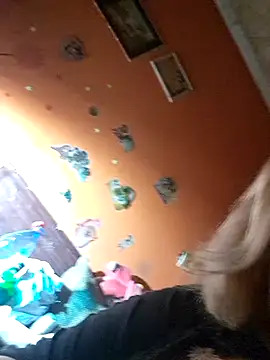 ducicsajsziii online show from 04/04/26, 10:27