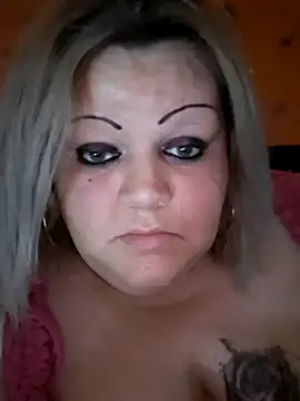 Snapshot of ducicsajsziii chatting on 02/13/26, 05:13 ducicsajsziii online show from 02/13/26, 05:13