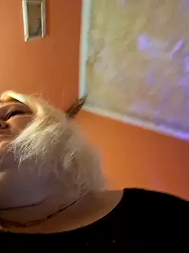 ducicsajsziii online show from 03/06/25, 08:09