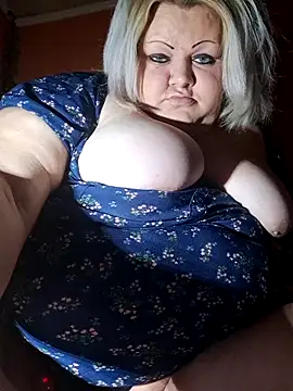 ducicsajsziii online show from 09/19/25, 11:20