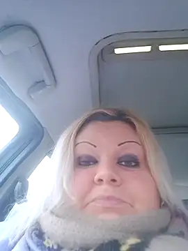 ducicsajsziii online show from 12/01/25, 01:45