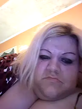 ducicsajsziii online show from 02/19/25, 11:57