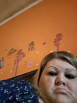 ducicsajsziii online show from 04/13/26, 10:52