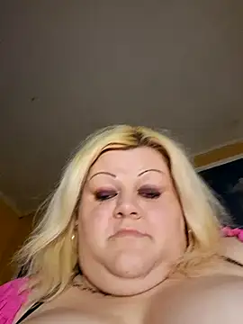 ducicsajsziii online show from 02/12/25, 09:54