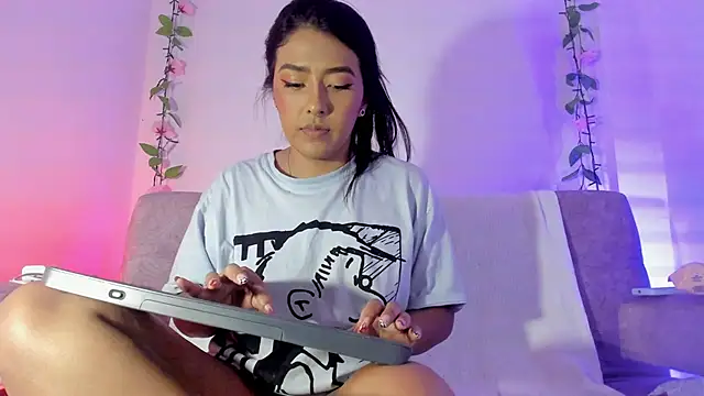 SamanthaJonson1 online show from 11/14/25, 01:31