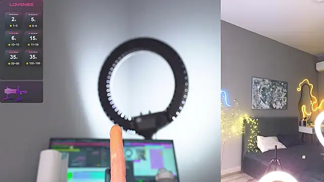 TwilightSparkle  online show from 02/23/25, 11:33