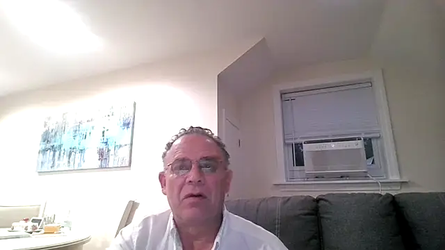 twopeopleinlove online show from 07/29/26, 09:30
