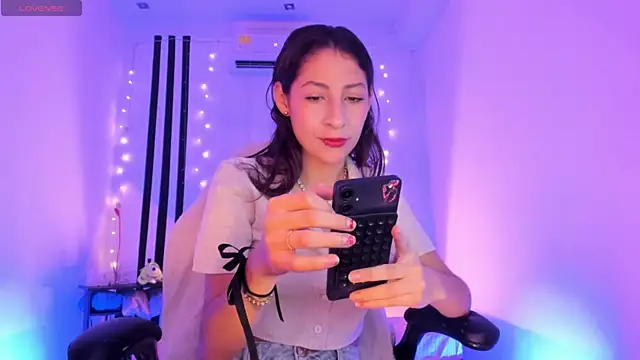 Gorgeous Team online show from 03/25/26, 07:57