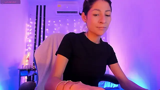 Gorgeous Team online show from 02/17/26, 06:27