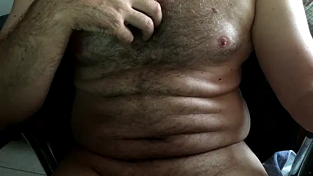 Snapshot of Ivanxx712 chatting on 12/13/24, 10:13 Ivanxx712 online show from 12/13/24, 10:13