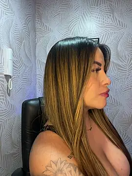 sexyyykloee online show from 04/02/26, 07:04