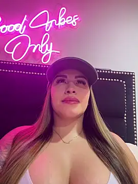 sexyyykloee online show from 05/09/26, 08:28