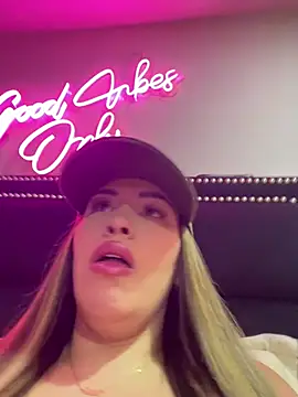 sexyyykloee online show from 04/26/26, 01:25