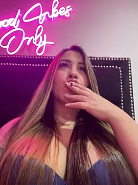 sexyyykloee online show from 04/29/26, 02:16