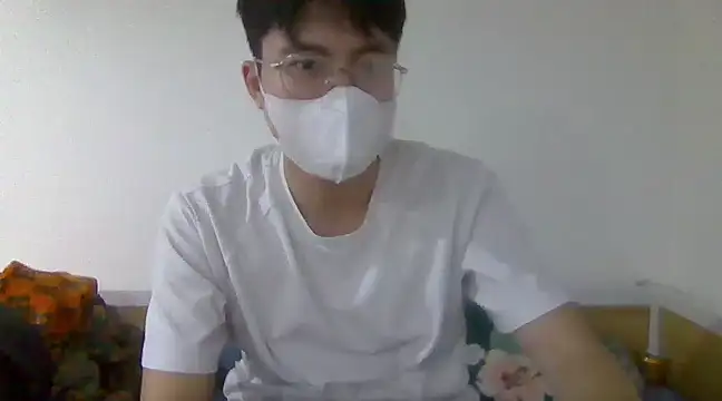 Snapshot of Gwencloudy chatting on 02/28/25, 01:58 Gwencloudy online show from 02/28/25, 01:58