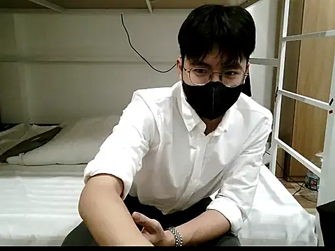 Gwencloudy online show from 01/06/26, 05:39