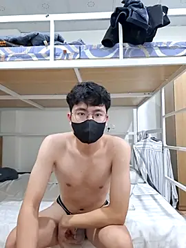 Gwencloudy online show from 02/24/26, 04:13