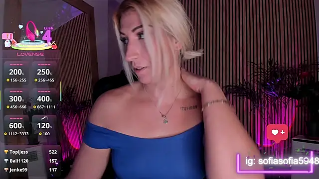 sofiah  online show from 10/11/25, 06:53