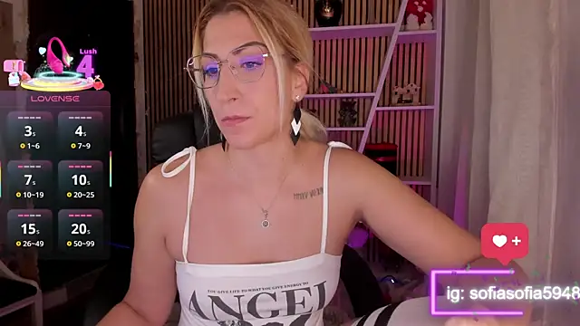 sofiah  online show from 02/15/26, 05:12