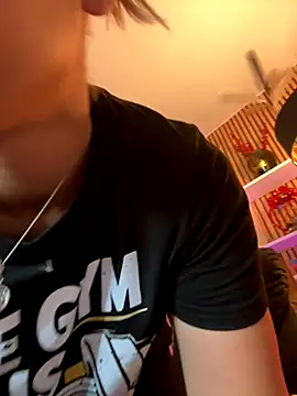 sofiah  online show from 12/02/25, 05:14