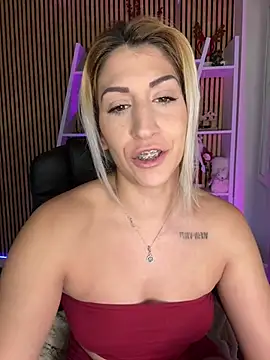 sofiah  online show from 01/11/26, 04:58