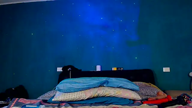 Karendolly  8 online show from 03/25/26, 07:02