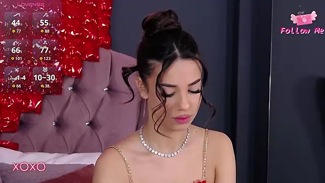 LaraKent online show from 02/22/26, 08:21