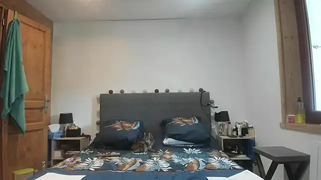 Snapshot of Madame_Callie chatting on 05/12/26, 01:06 Madame Callie online show from 05/12/26, 01:06
