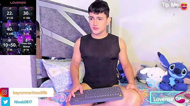 Snapshot of niall_falcon chatting on 03/03/26, 01:07 niall falcon online show from 03/03/26, 01:07