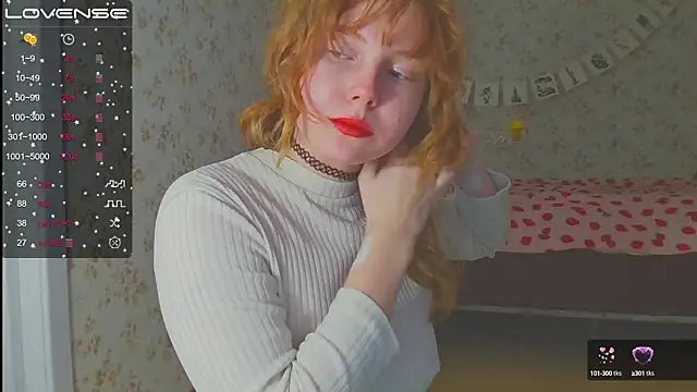 Snapshot of RubyLynxx chatting on 12/14/24, 02:21 RubyLynxx online show from 12/14/24, 02:21