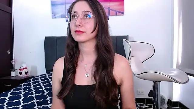 Daniela-hot online show from 03/27/26, 04:41