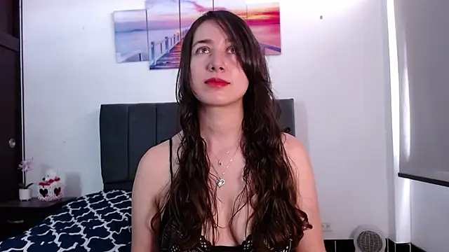 Daniela-hot online show from 04/22/26, 02:46
