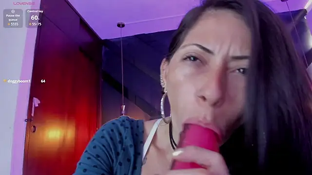 dark gotica online show from 10/30/25, 07:11