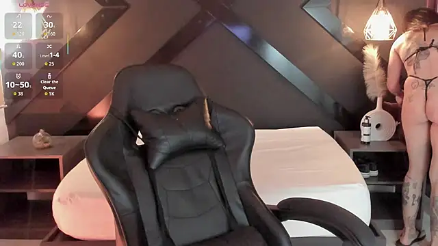 dark gotica online show from 02/18/26, 07:32