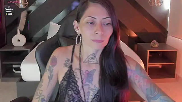 dark gotica online show from 02/03/26, 07:08